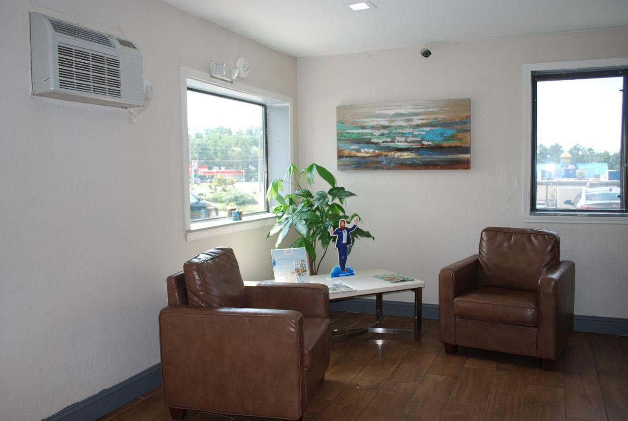 Super 8 By Wyndham Warner Robins Μοτέλ Εξωτερικό φωτογραφία
